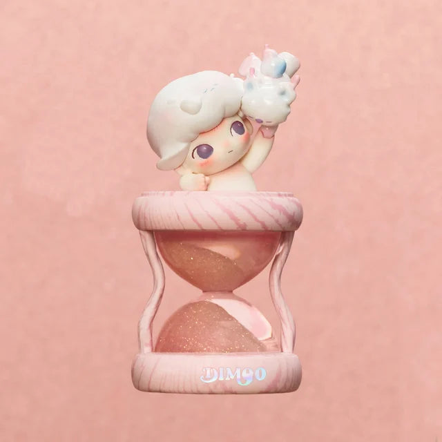 POP MART - DIMOO Collection Memories We Hold - Boule de cristal lumineuse en forme de sablier