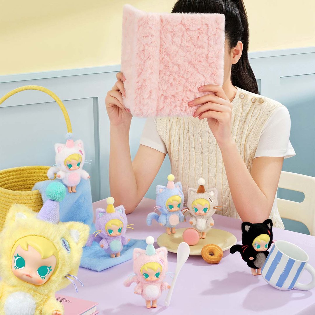 POP MART - Pendentif en peluche Baby Molly Pocket Friends Series
