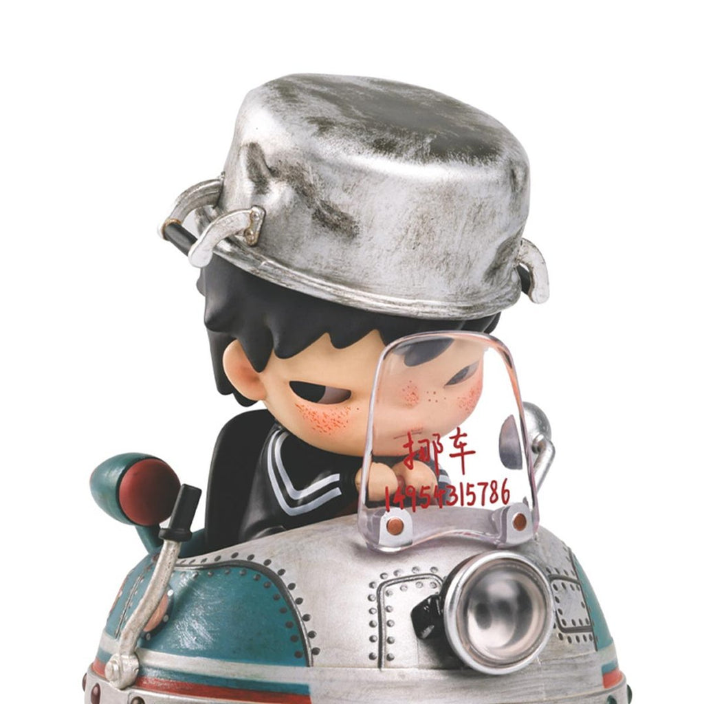 POP MART - THE UFO CHASER Hirono x Journey to the West Figure [9,5cm]