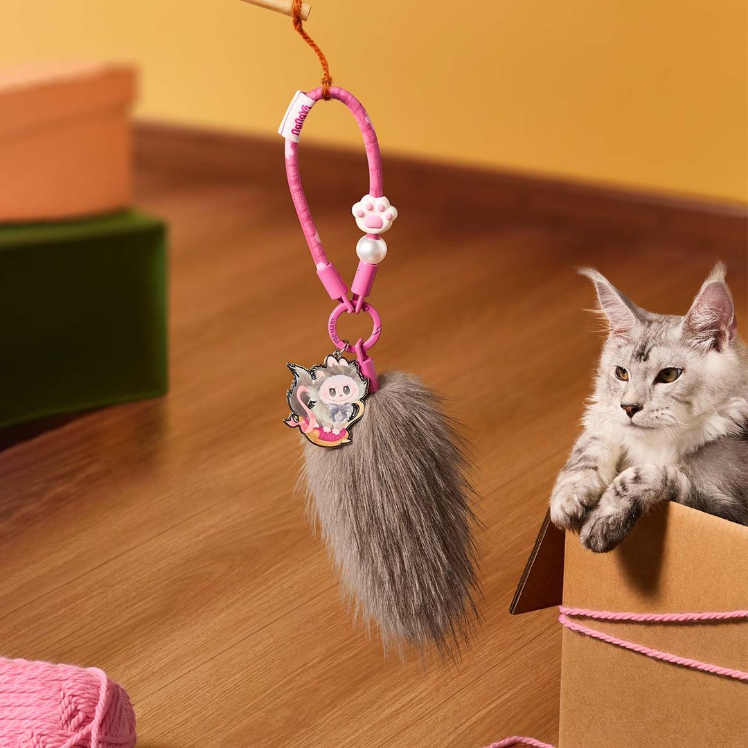 POP MART - SÉRIE THE MONSTERS CAT MODE ON - Pendentif