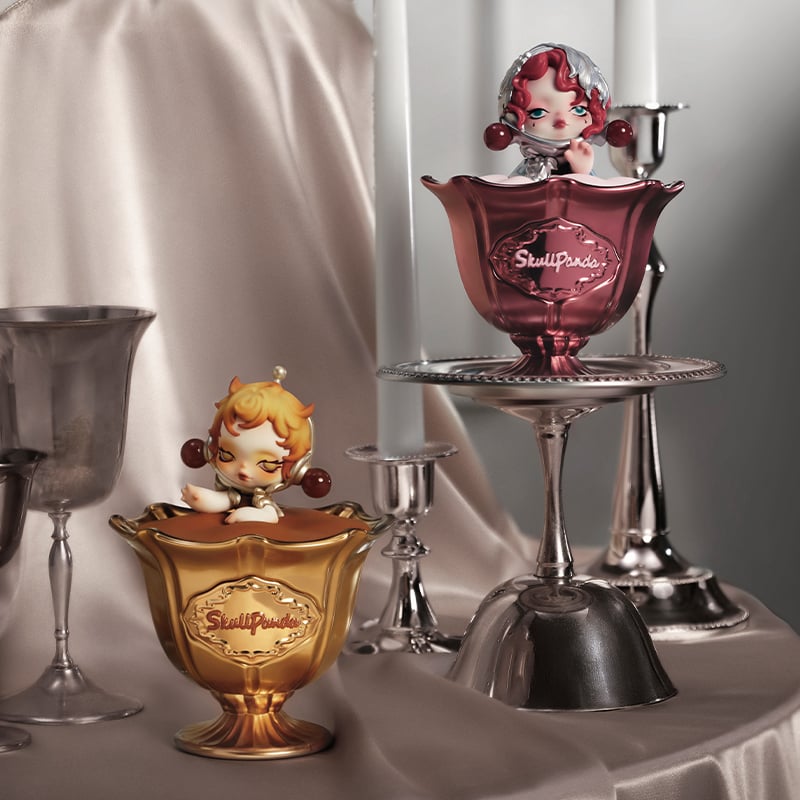 POP MART - SKULLPANDA Bougie parfumée de la série Le Festin Commence
