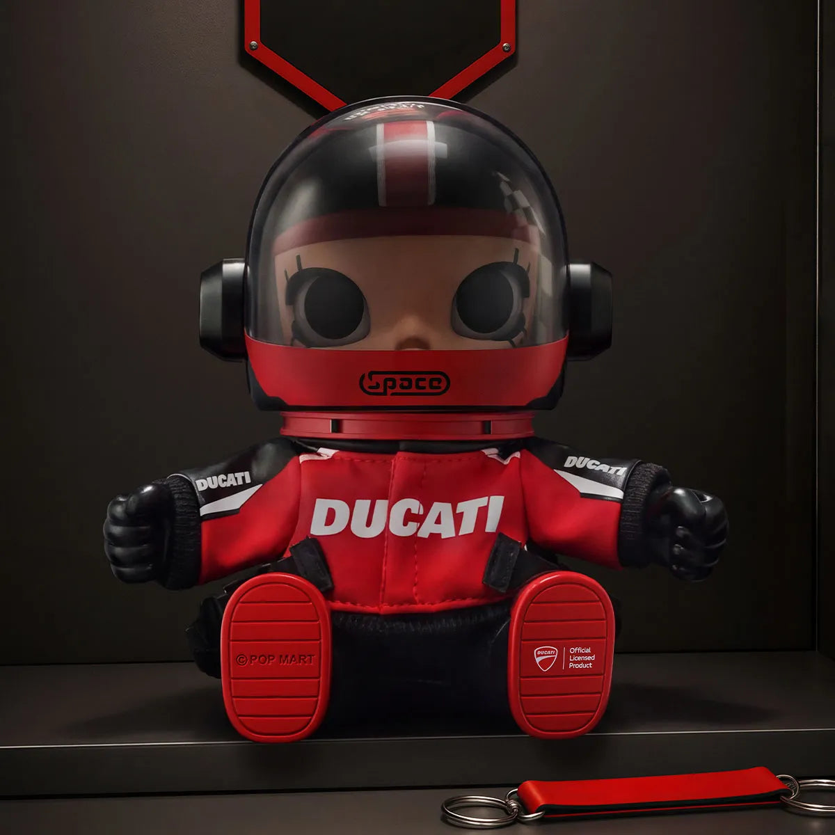 POP MART - Pendentif en vinyle MEGA SPACE MOLLY DUCATI